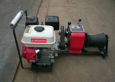 خرید 1 Ton Load Capacity Compact Gasoline Engine Cable Pulling Winches Puller For Cranes online manufacture
