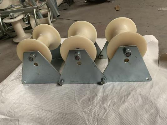 خرید Manhole Cable Roller with 10kg Weight 130mm Cable Capacity and 1 Year Warranty for Smooth Underground Cable Installation online manufacture