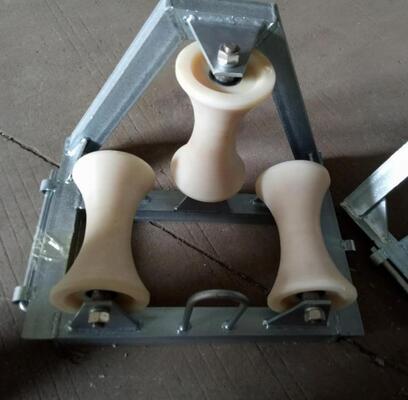 خرید راهنمای رول کابلی صنعتی 90 درجه با چرخ های نیلونی و بار نامی 10KN برای کشیدن صاف کابل online manufacture