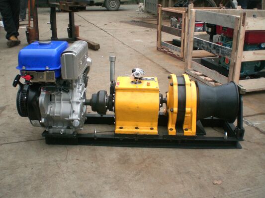 خرید 5-Ton Gasoline-Powered Cable Winch Puller with Fast Line Speed for Heavy-Duty Wire Pulling online manufacture