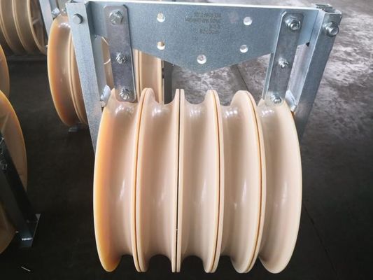 بلوک های فلز آلومینیومی نیلونی برای دو یا سه لوله 300-900mm2 40-105kn